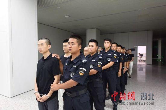 襄阳警方侦破“5·18”特大兼职刷单电信诈骗案