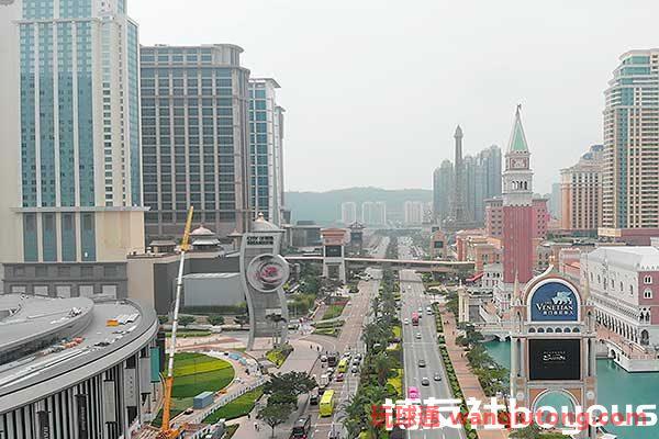 皇冠集团的股东反抗赌场巨头向离职高管支付数百万美元